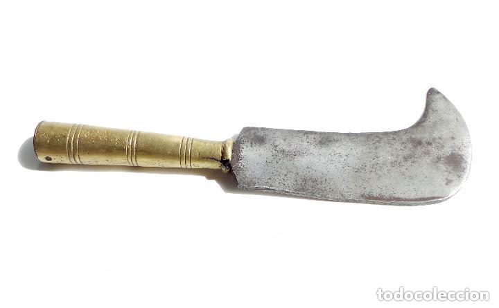 Antig&uuml;edades: antiguo pod&oacute;n con mando en bronce - Foto 2
