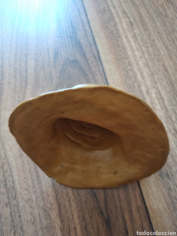 Antig&uuml;edades: Sombrero de decoraci&oacute;n - Foto 2