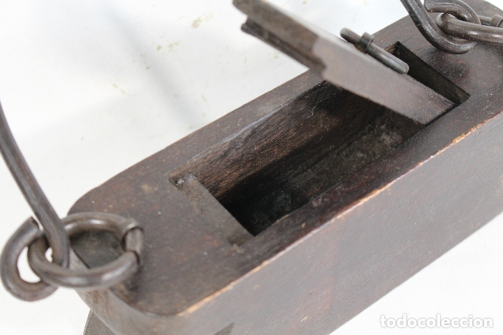 Antig&uuml;edades: lampara candil antiguo de madera - Foto 3