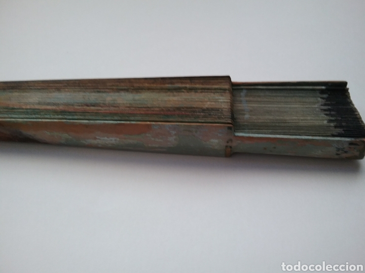 Antig&uuml;edades: Abanico en madera pintado a mano - Foto 2
