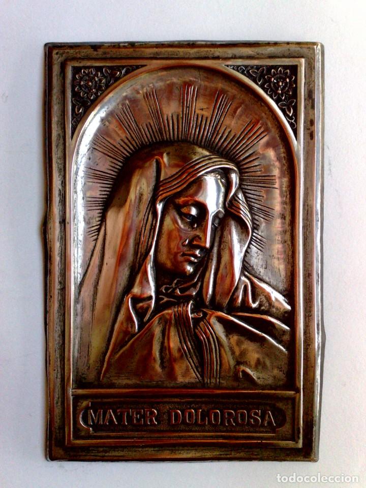 Oggetti Antichi: Placa VIRGEN MATER DOLOROSA,Troquelado en Relieve y Realizado en COBRE PLATEADO.