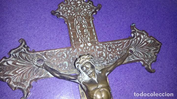Antig&uuml;edades: CRUCIFIJO de BRONCE. - Foto 11