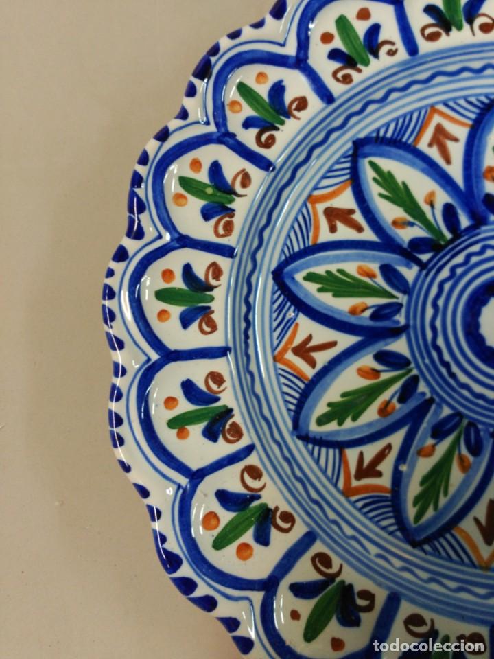 Antig&uuml;edades: PLATO DE CERAMICA DE TOLEDO. - Foto 2