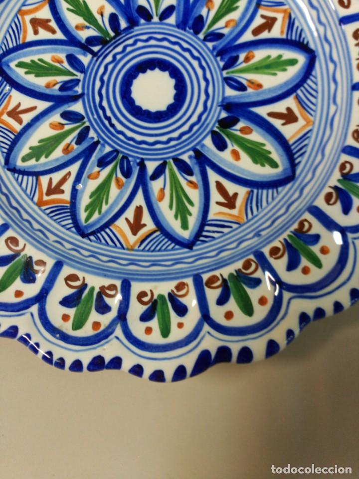 Antig&uuml;edades: PLATO DE CERAMICA DE TOLEDO. - Foto 5