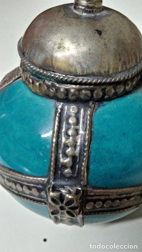 Antig&uuml;edades: TETERA DE BARRO ESMALTADO CON ADORNOS - Foto 5