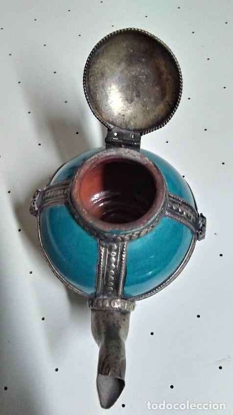 Antig&uuml;edades: TETERA DE BARRO ESMALTADO CON ADORNOS - Foto 7