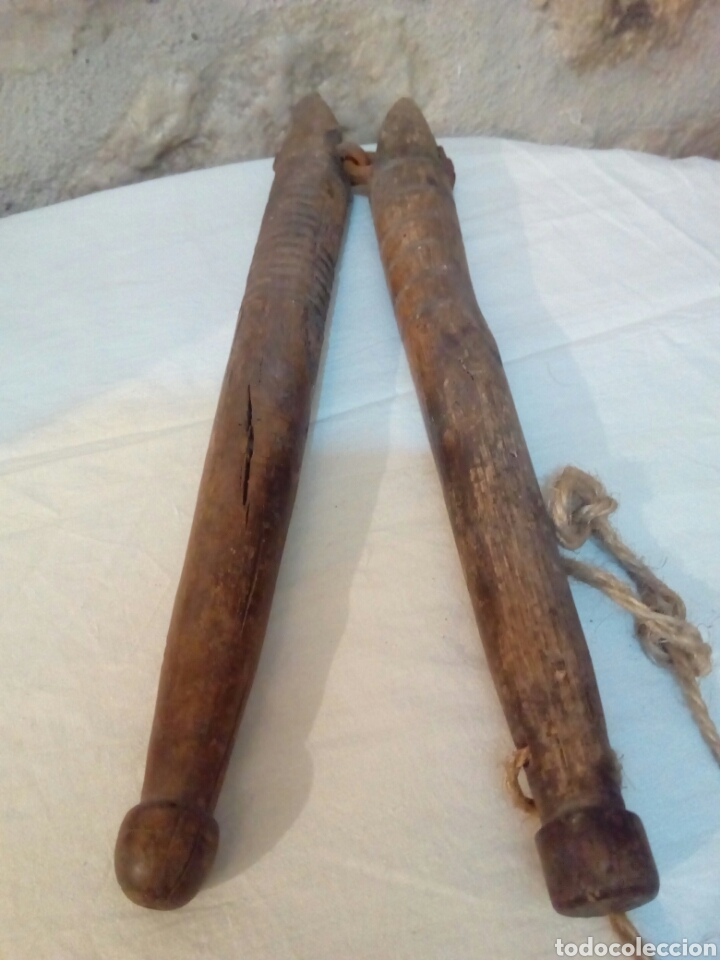 Antig&uuml;edades: Antiguo amarre de madera - Foto 3