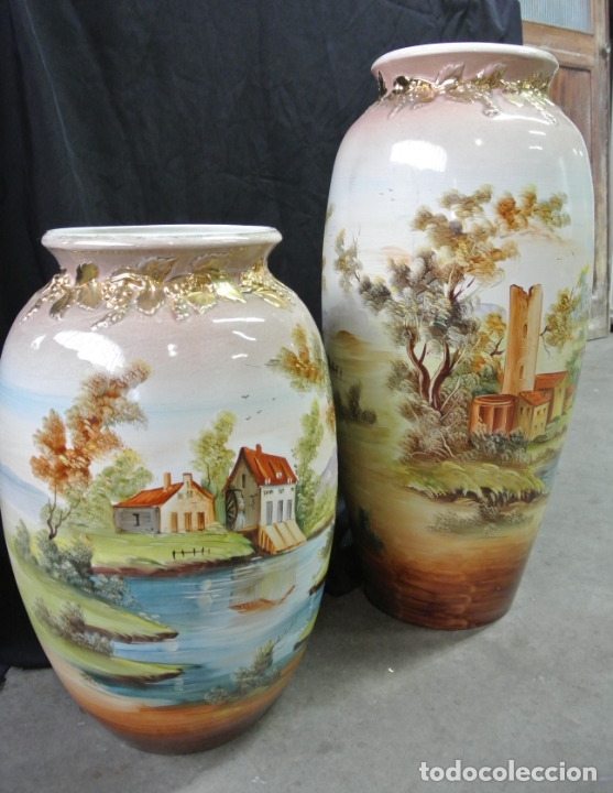 Antig&uuml;edades: Dos enormes jarrones de porcelana, Artesanes pintados a mano