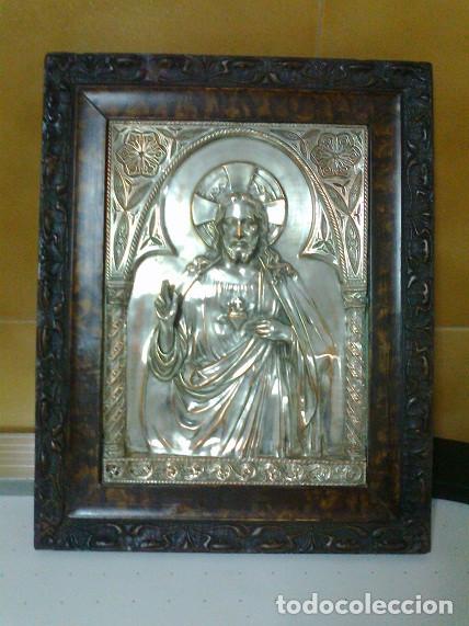 Antig&uuml;edades: SAGRADO CORAZ&Oacute;N DE JES&Uacute;S REPUJADO - Foto 2