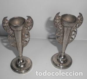 Antig&uuml;edades: JARRONES DE METAL - FLOREROS - VIOLETEROS - Foto 1