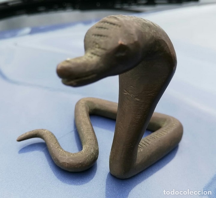 Antig&uuml;edades: Serpiente en bronce - Foto 2