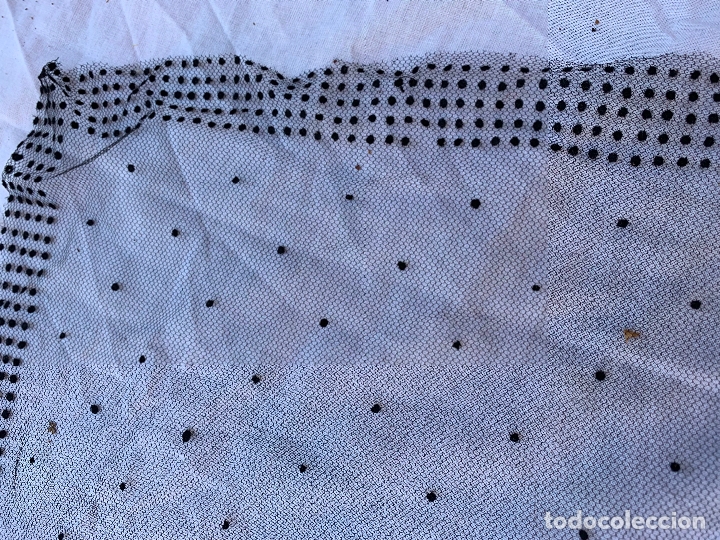 Antig&uuml;edades: Excepcional mantilla. mide 80x45 cms - Foto 4