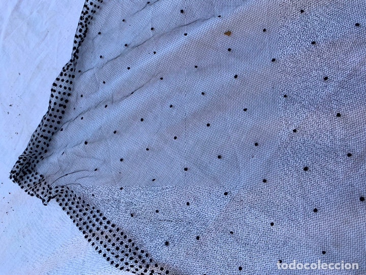 Antig&uuml;edades: Excepcional mantilla. mide 80x45 cms - Foto 5