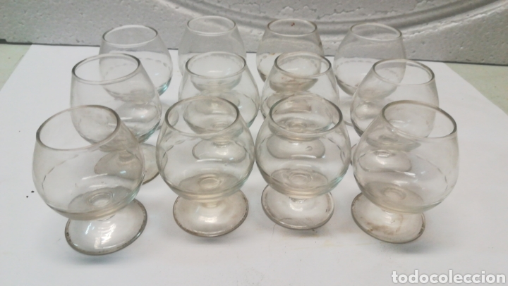 Antig&uuml;edades: 12 copas an&iacute;s - Foto 1