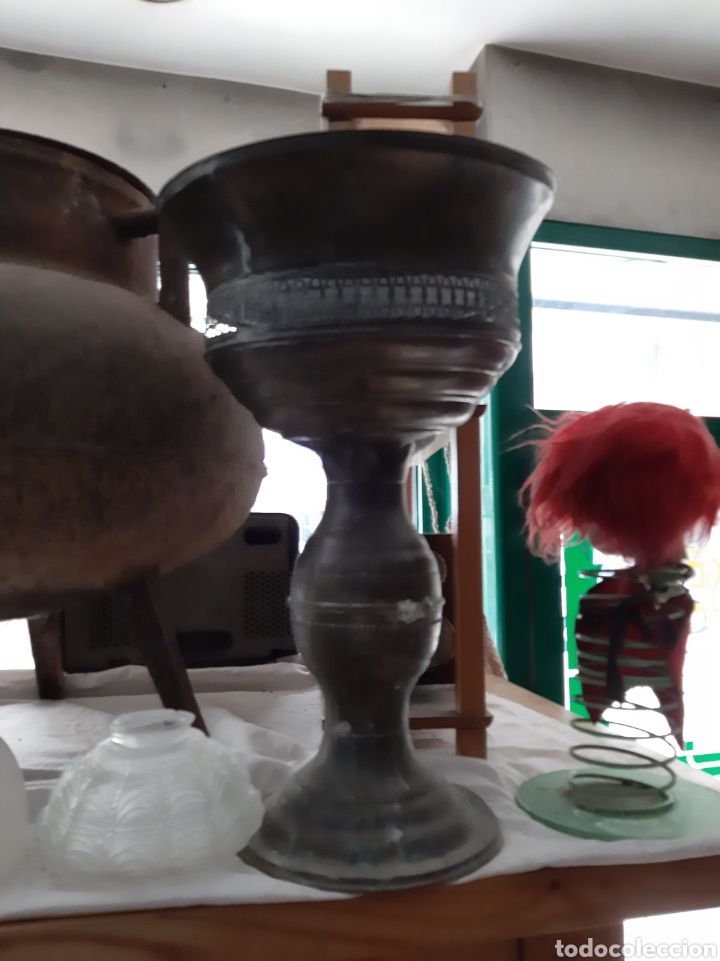 Antig&uuml;edades: Florero metal vintage - Foto 1