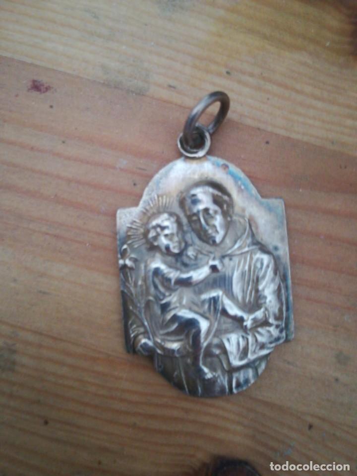 Antig&uuml;edades: Medalla plata san juan de dios - Foto 1