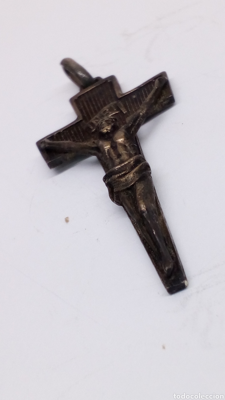 Antig&uuml;edades: Cruz de plata - Foto 1