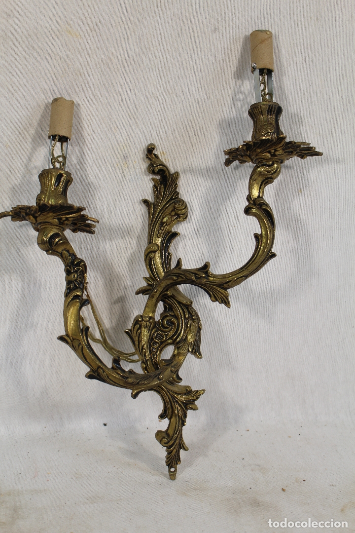 Antig&uuml;edades: aplique en bronce - Foto 1