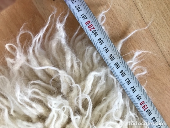 Antigüedades: gran alfombra lana pura rizada solida tejida detras en telar preciosa comoda impecable es antigua - Foto 22 - 172683619