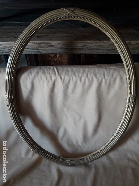 Antig&uuml;edades: Marco oval - Foto 1