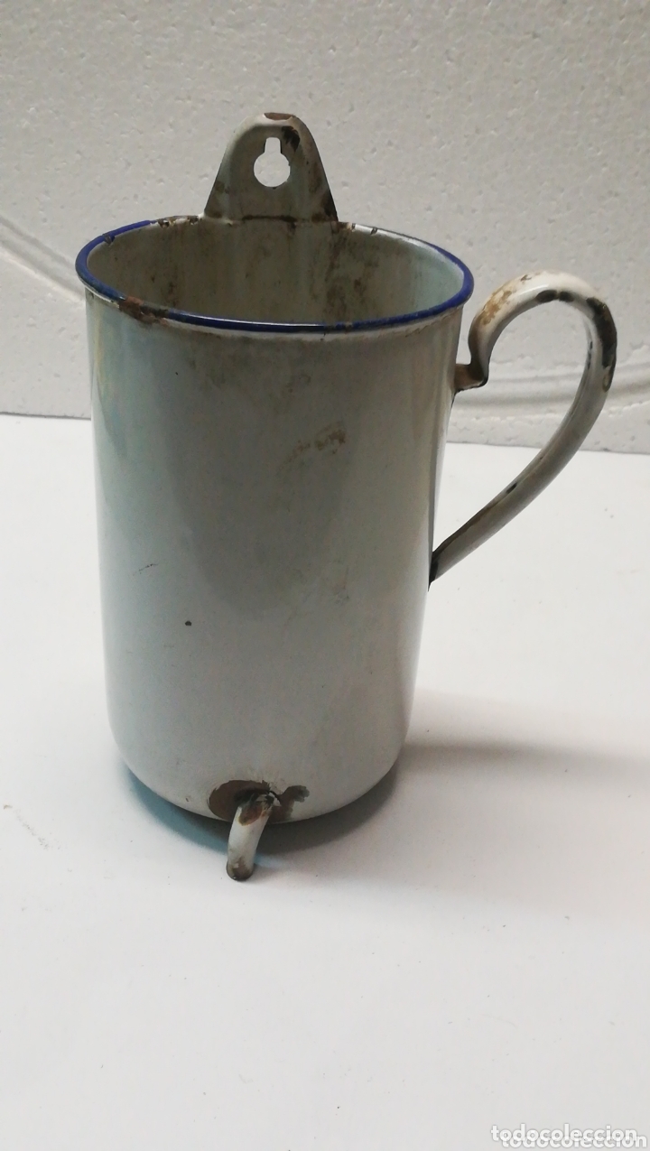 Antig&uuml;edades: Jarra para colgar con salida - Foto 1