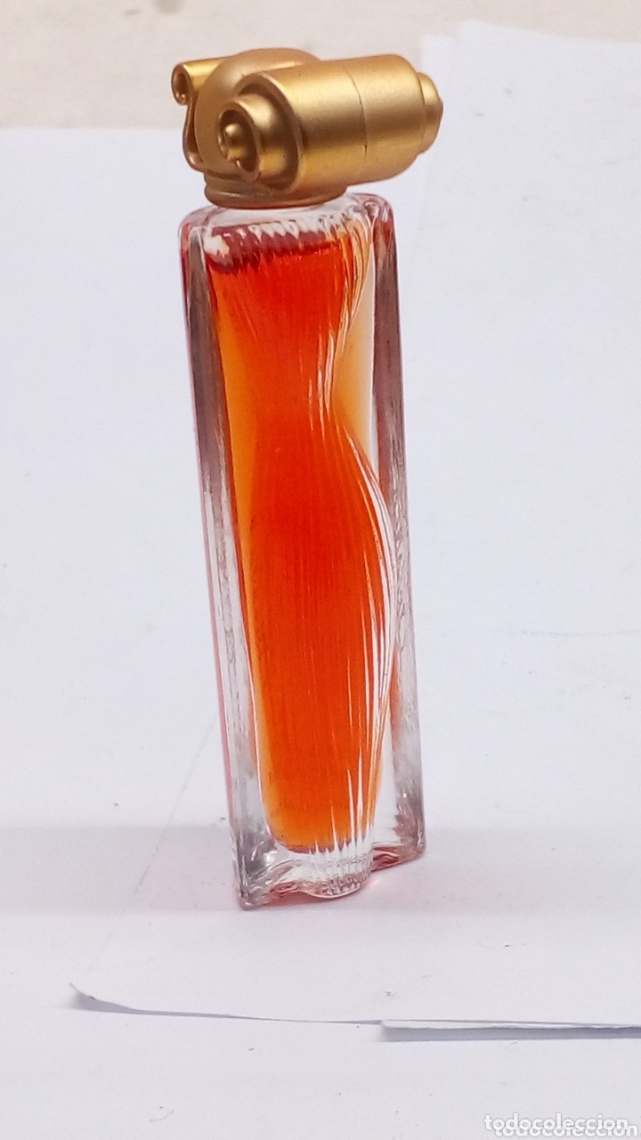 Antig&uuml;edades: Miniperfume Givenchy Organiza - Foto 1
