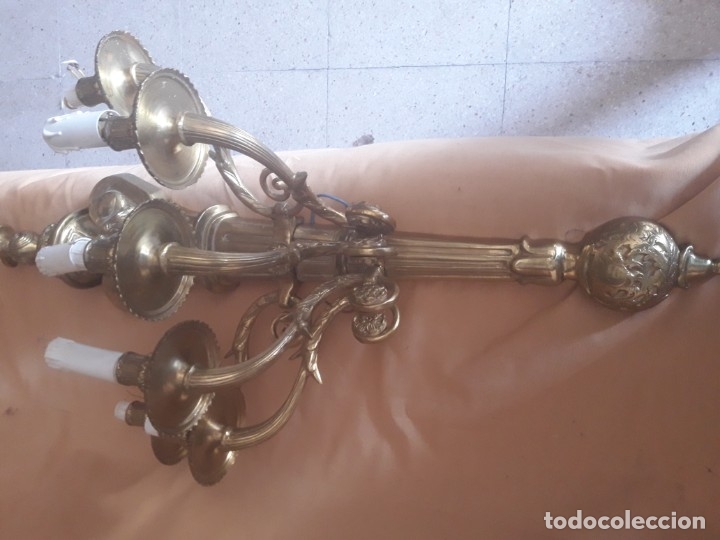 Antig&uuml;edades: Aplique lat&oacute;n - Foto 3