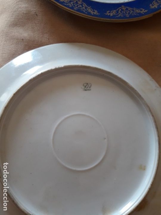 Antig&uuml;edades: 6 platos porcelana - Foto 4