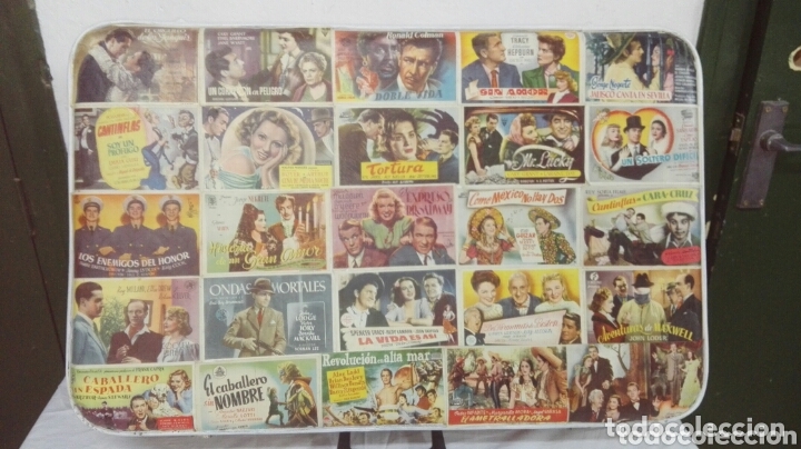 Antig&uuml;edades: Antigua maleta decorada con programas de cine originales. - Foto 2
