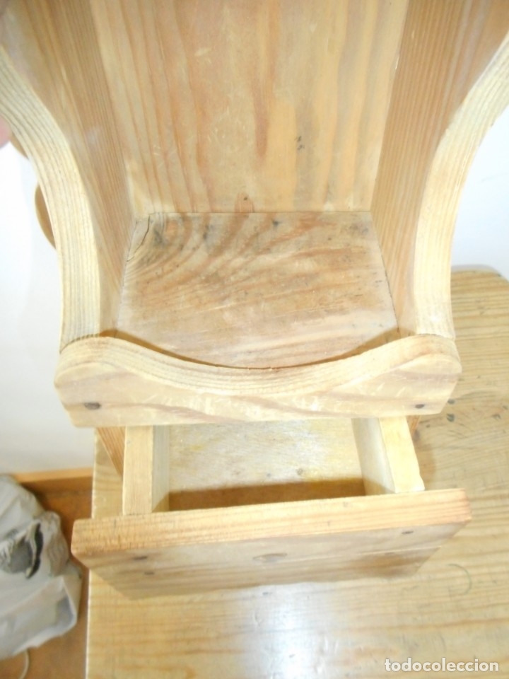Antig&uuml;edades: Almirecero de madera con caj&oacute;n - soporte de almirez - Foto 4