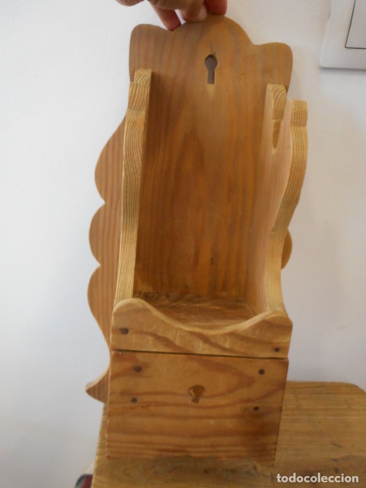 Antig&uuml;edades: Almirecero de madera con caj&oacute;n - soporte de almirez - Foto 9