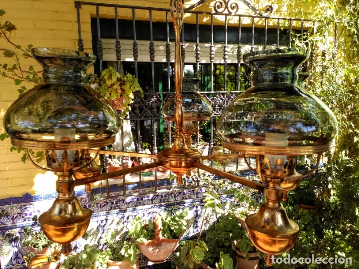 Antig&uuml;edades: L&aacute;mpara antigua de bronce y vidrio - Foto 2