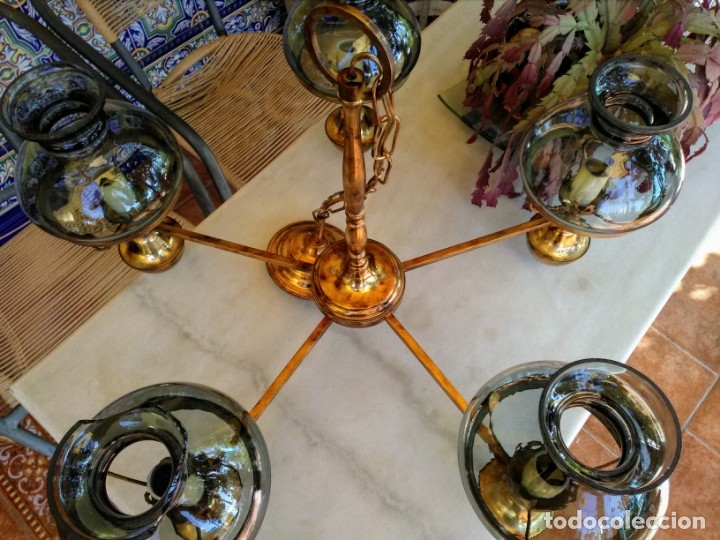 Antig&uuml;edades: L&aacute;mpara antigua de bronce y vidrio - Foto 5