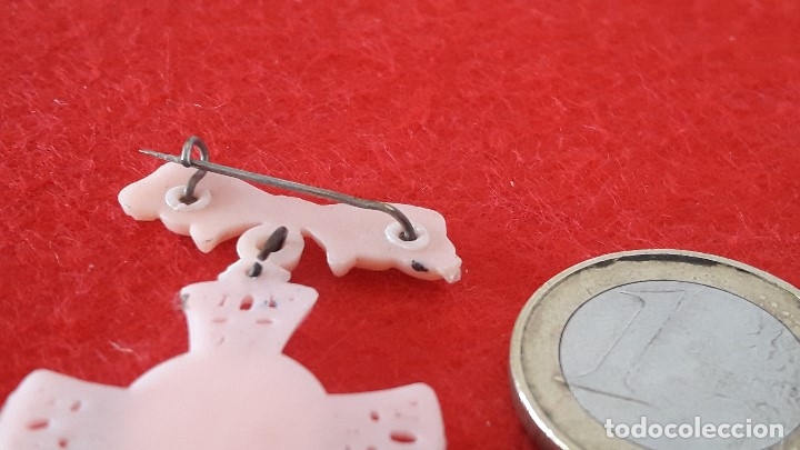Antig&uuml;edades: MEDALLA , CRUZ DE BEBE PARA EL MAL DE OJO - Foto 3