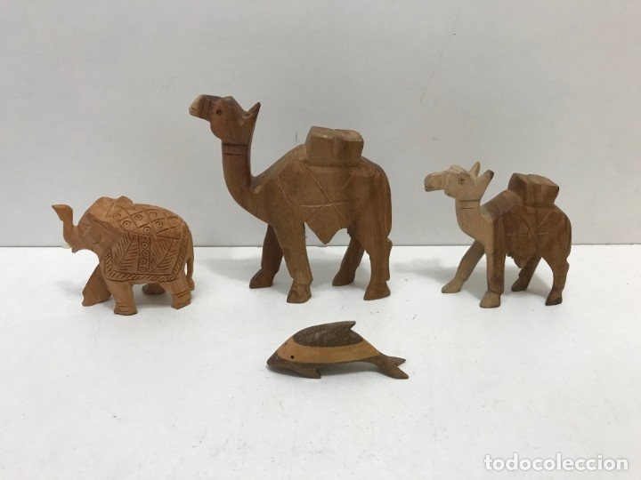 Antig&uuml;edades: LOTE 4 ANIMALES DE MADERA - Foto 1