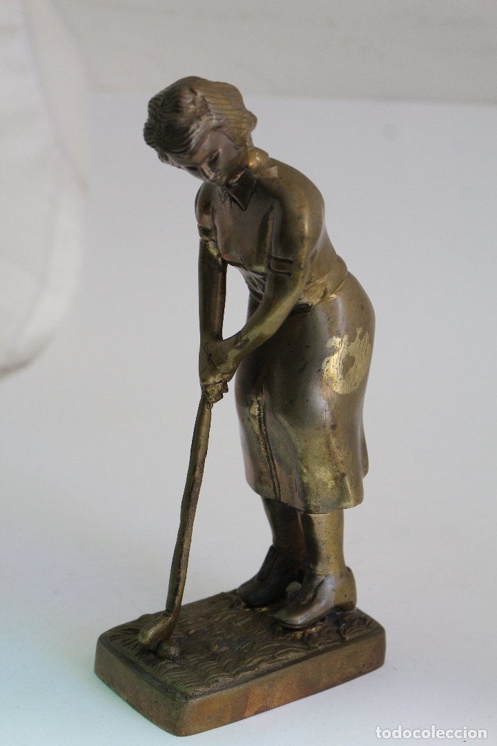 Antig&uuml;edades: figura jugadora de golf de bronce - Foto 2