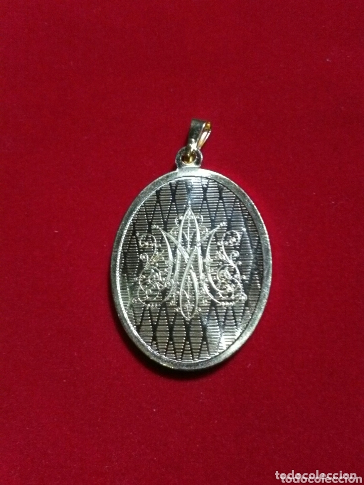 Antig&uuml;edades: Medalla Virgen del Carmen. - Foto 2