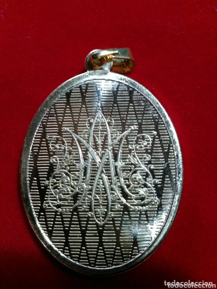 Antig&uuml;edades: Virgen del Patrocinio. Medalla - Foto 2