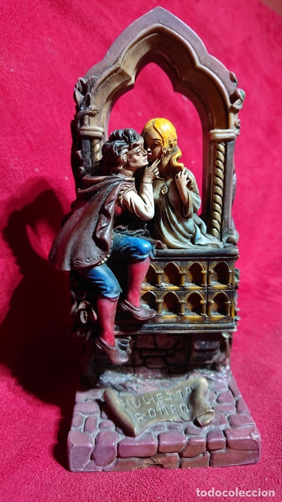 Antiguidades: FIGURA ROMEO Y JULIETA JULIETTA BESANDOSE GRABADO FARO A.LUCCHESI