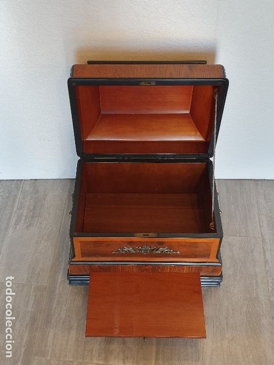 Antig&uuml;edades: LICORERA MARQUETERIA - Foto 5
