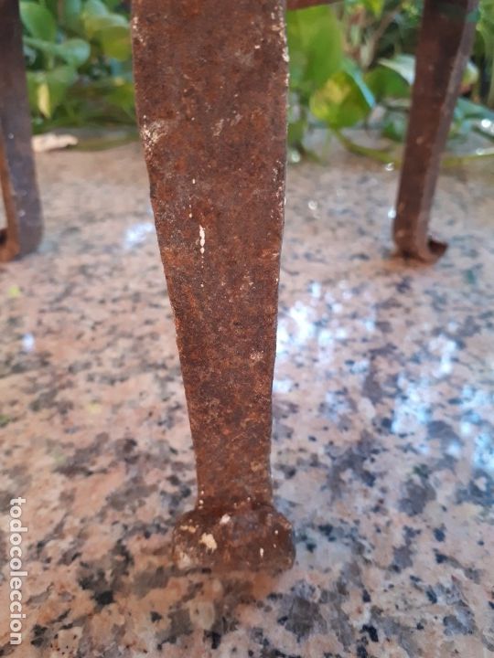 Antig&uuml;edades: antiguos trebedes - Foto 2