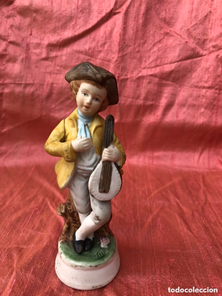 Antig&uuml;edades: Figura Biscuit violinista - Foto 2