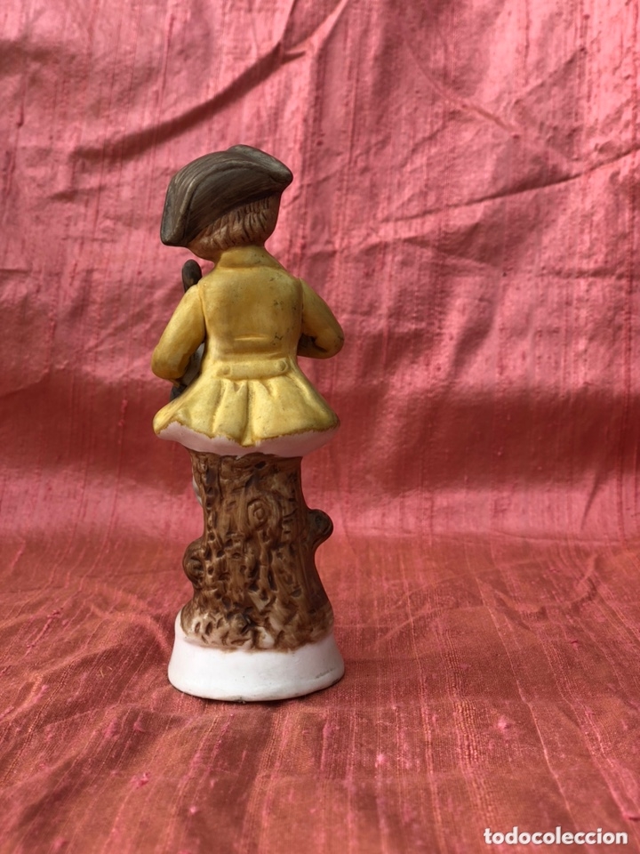 Antig&uuml;edades: Figura Biscuit violinista - Foto 3