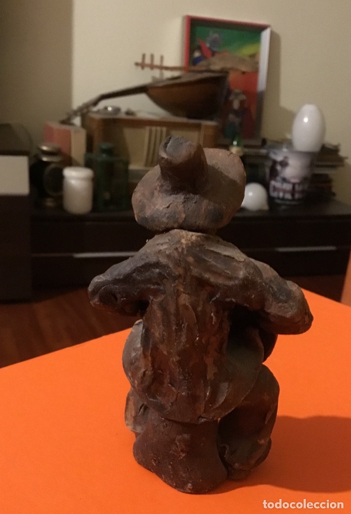 Antig&uuml;edades: Figura acordeonista - Foto 3