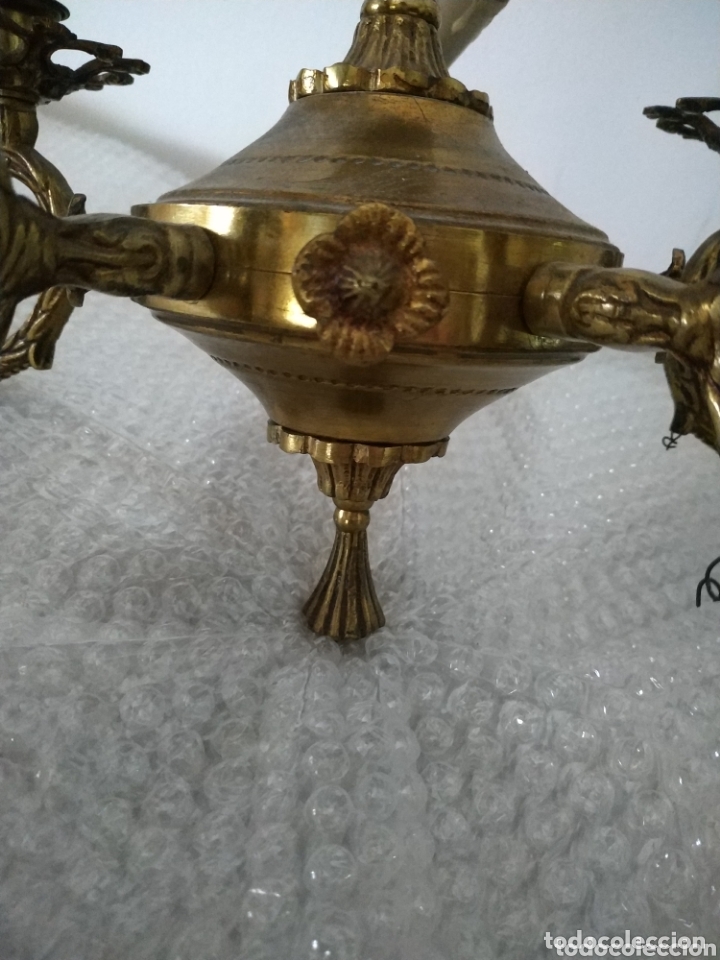 Antig&uuml;edades: L&aacute;mpara de bronce - Foto 2