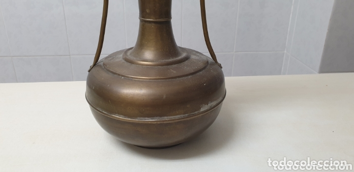 Antig&uuml;edades: Jarr&oacute;n de lat&oacute;n antiguo - Foto 4