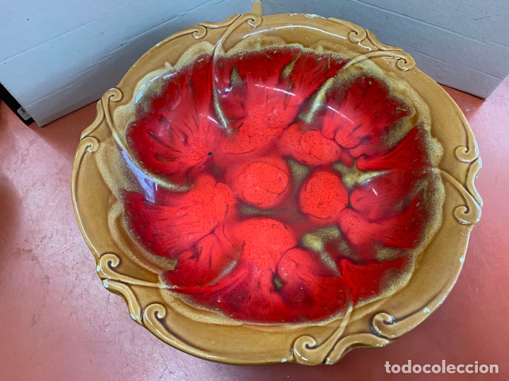 Antig&uuml;edades: Centro de mesa conb espectacular color interior. Mide 28cms de diametro - Foto 8