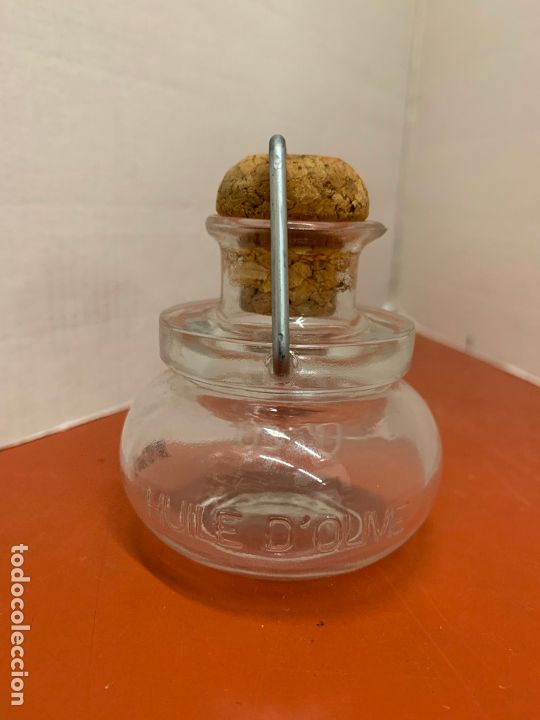 Oggetti Antichi: Curiosa aceitera, individual. Curioso tama&ntilde;o y cierre. Ideal coleccionistas
