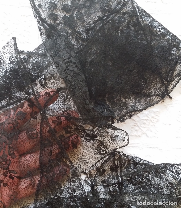 Antig&uuml;edades: Antiguo encaje negro 180 cm - Foto 2