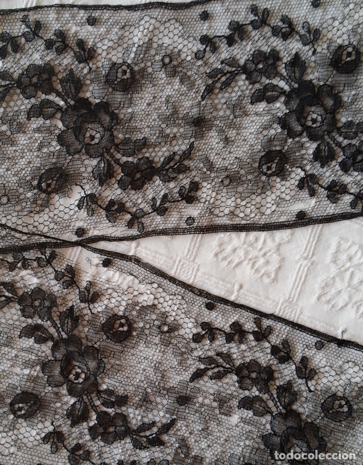 Antig&uuml;edades: Antiguo encaje negro 180 cm - Foto 3